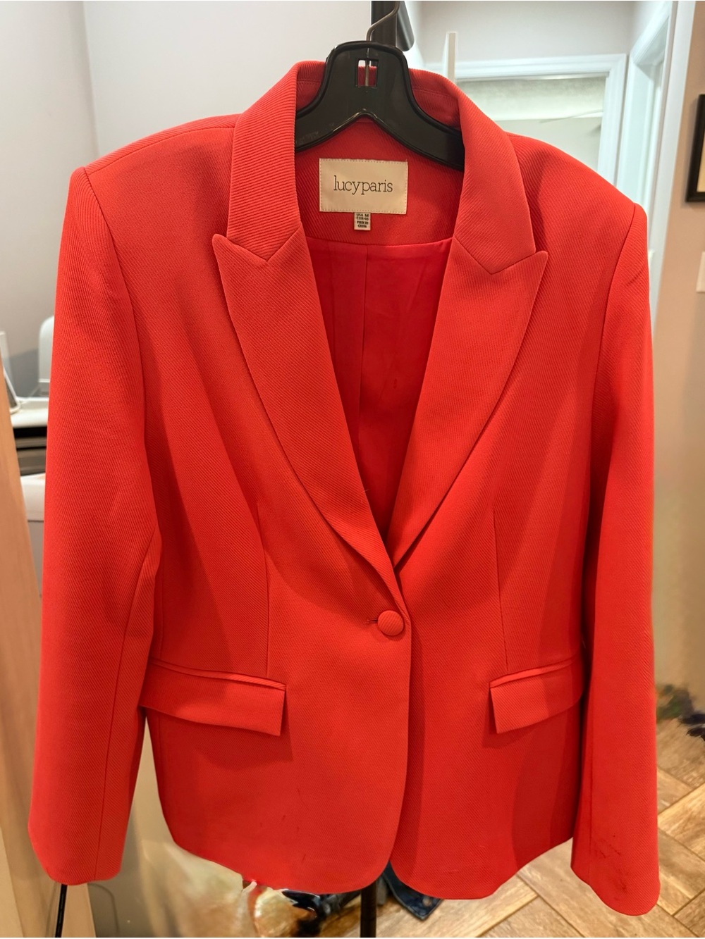 Lucy Coral Tailored Single-Button Blazer